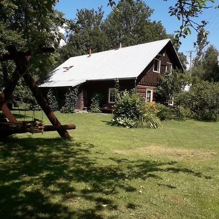 Agrohaczow Za Rzeka Apartament 8-Osobowy Exterior photo