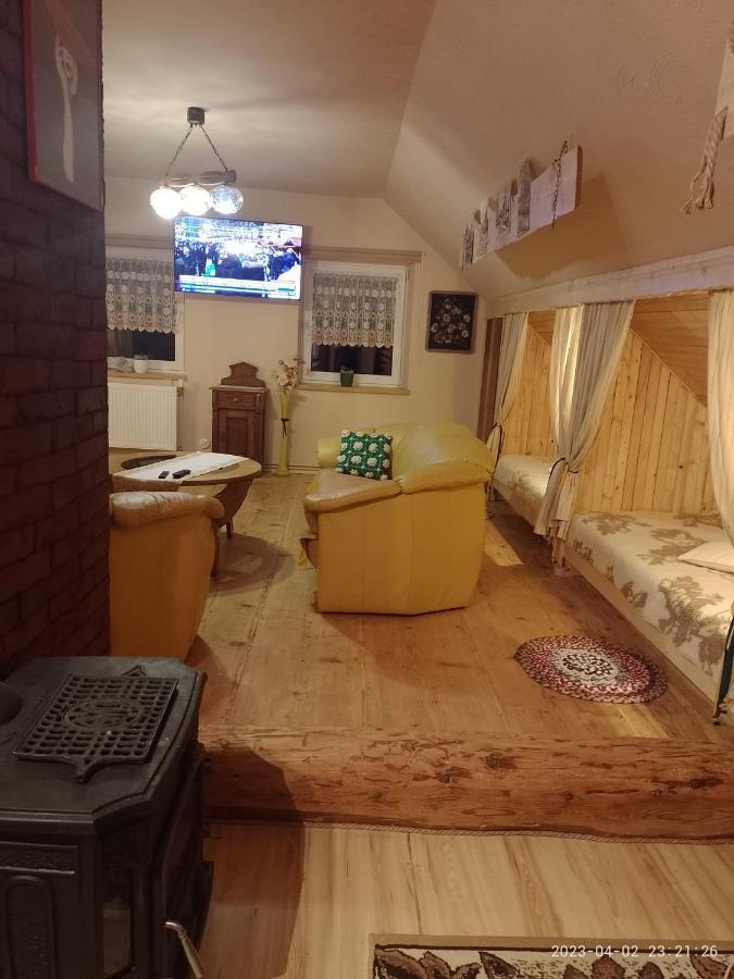 Agrohaczow Za Rzeka Apartament 8-Osobowy Exterior photo