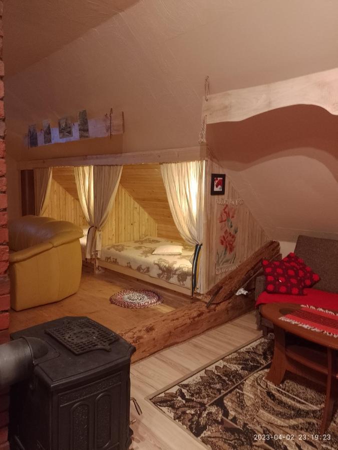 Agrohaczow Za Rzeka Apartament 8-Osobowy Exterior photo